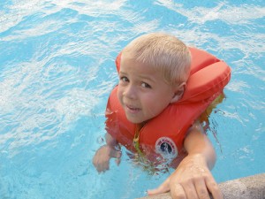 apts nevada: pool safety