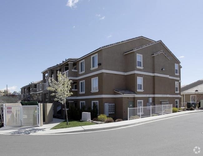 exterior apartment building streetview_Zephyr Pointe, Reno, NV